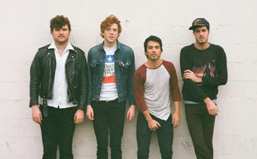 Live: FIDLAR