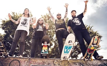Cancer Bats: Black Thrashers