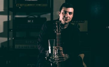 Frank-Iero3