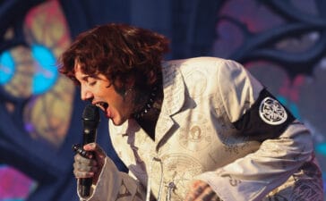 Bring Me The Horizon’s Lee Malia Says Playing Metallica Riffs to Six-Year-Olds Was “More Nerve-Wracking Than Reading”