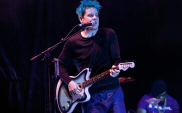 Jack White Fulfils “Longtime Mission” of Attending a Game at Every Major League Baseball Stadium