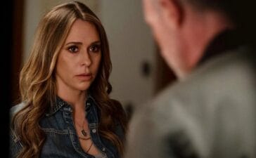 Jennifer Love Hewitt as Julie James in I Know What You Did Last Summer. IMAGE: Sony
