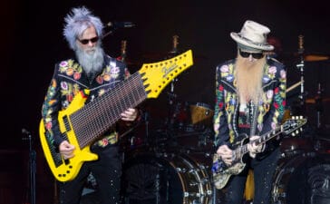 Watch ZZ Top Kick Off Aussie Tour with a Very Strange Instrument