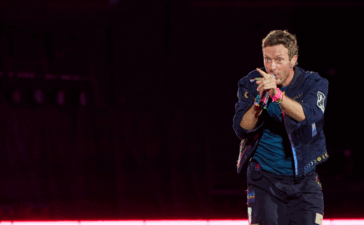 Coldplay’s Viral “Kiss Cam” Catches Lionel Messi and His Wife in Miami Crowd