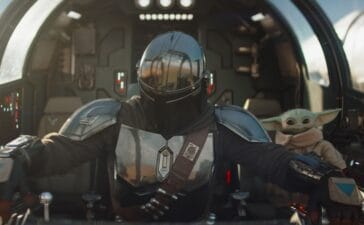 (L-R) Mandalorian (Pedro Pascal) and Grogu in Lucasfilm's THE MANDALORIAN & GROGU. Photo courtesy of Lucasfilm. © 2025 Lucasfilm Ltd™. All Rights Reserved.