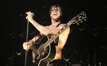 Yungblud Could Be Holding A Sydney Fan Meetup Tomorrow At Photography Exhibition