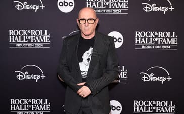 Maynard James Keenan calls TOOL 4° a stupid song