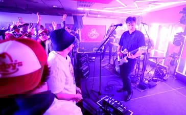 Jimmy Eat World Just Performed At An Arby's In Florida Last Night