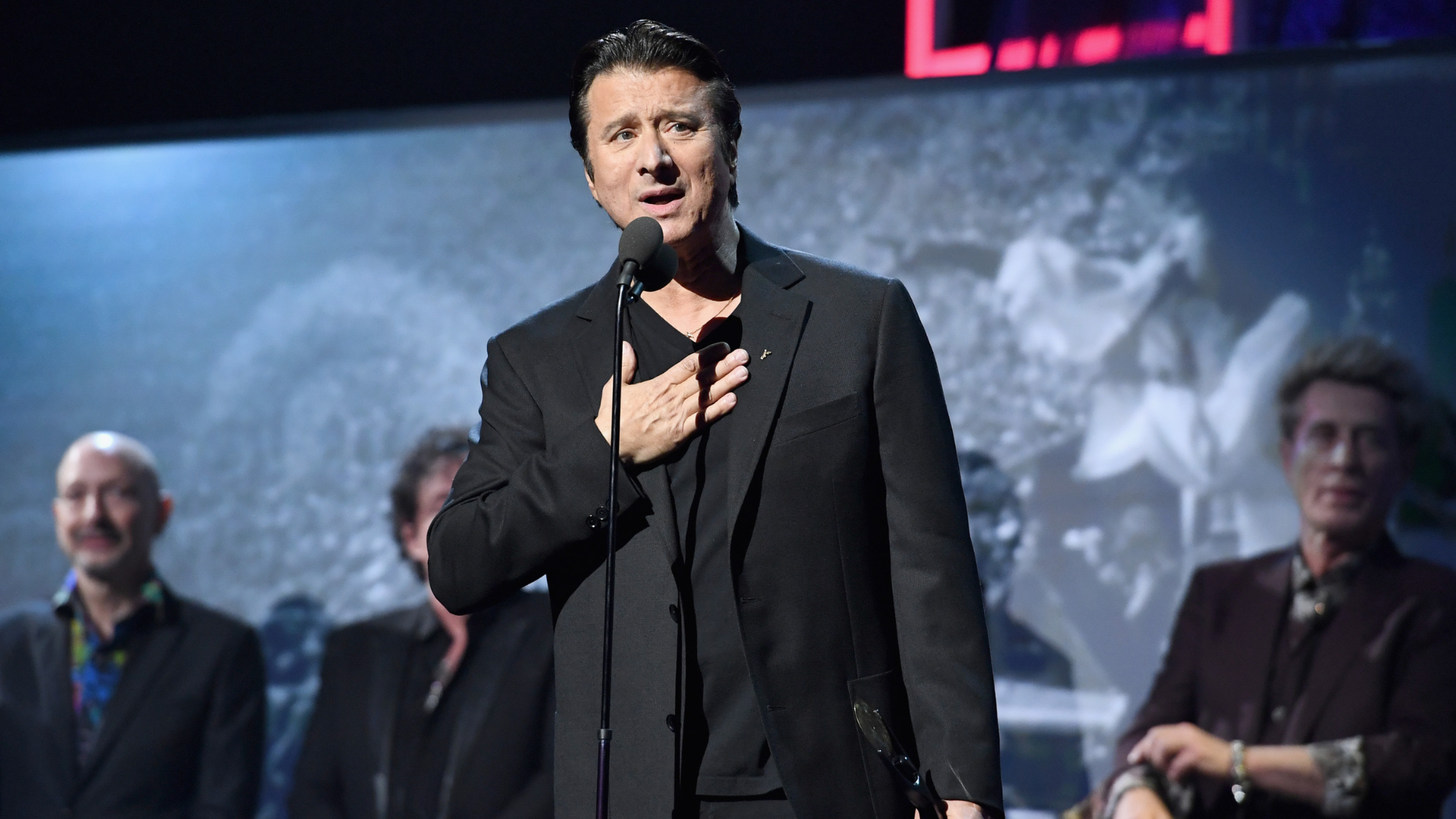 Steve Perry Denies Rumours of A Journey Reunion