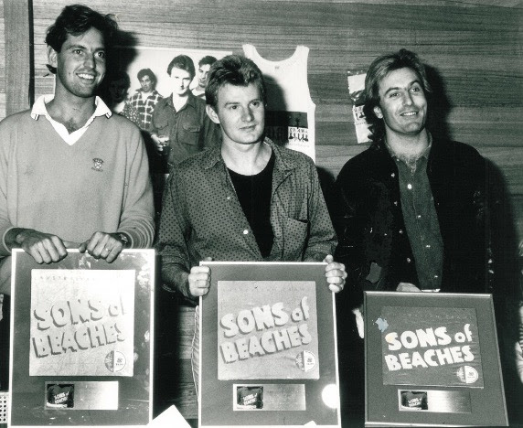 Australian Crawl trademark dispute