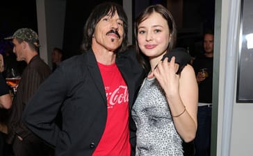 Anthony Kiedis age gap relationship