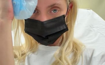 Taylor Momsen spider bite hospital