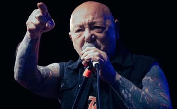 Rose Tattoo final tour