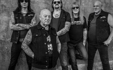 Angry Anderson cardiac arrest