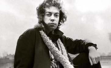 Tim Curry dies aged 80