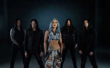 Arch Enemy | Photo - Patric Ullaeus