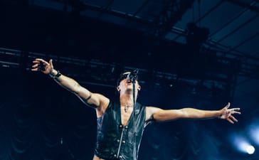 Yungblud Iran protest speech