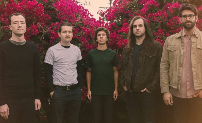 toucheamore_christiancordon_bougainvillea_2_color_wide-f9e8dea6aff195e99254e0450a8edc79469c7f9a-s900-c85-e1475234114658