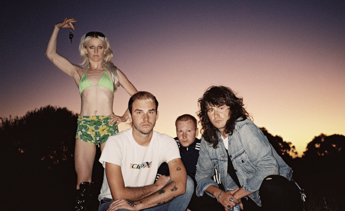 Review: Amyl And The Sniffers – Comfort To Me