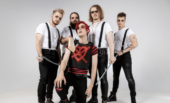 Premiere: Wolf & Chain have us pining for a pit with the gig-centric film clip for ‘Still Alive’