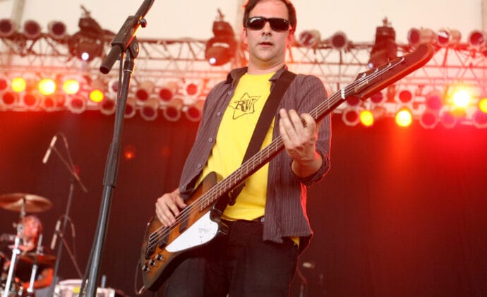 Fountains Of Wayne Play First Show Since Adam Schlesinger’s Death