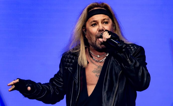Plane Owned by Mötley Crüe’s Vince Neil Involved in Fatal Arizona Crash