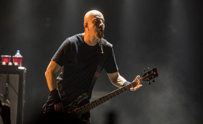 Shavo Odadjian Reflects on Shelved Collaboration with Korn’s Jonathan Davis: “It Didn’t Feel Right”