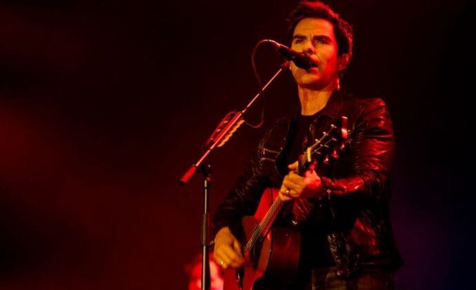Watch Stereophonics Headline Isle of Wight Festival 2025