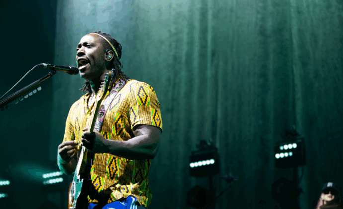 Bloc Party Turned Down Major Label Deal to Avoid Becoming “the Next Coldplay”