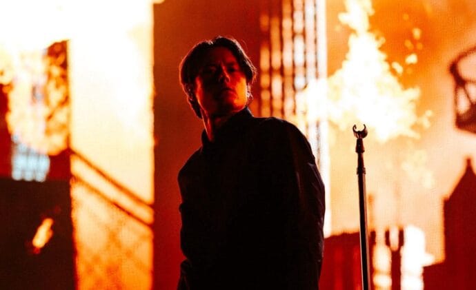 Watch Bad Omens Live Debut Spectre At Louder Than Life