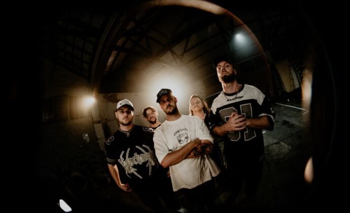 Deficit | Photo credit: Emily Rolles