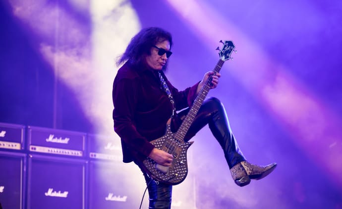 Gene Simmons Ace Frehley self destructive