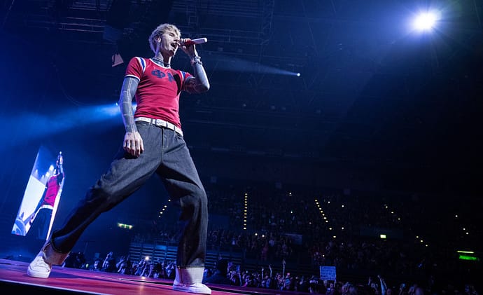 Machine Gun Kelly Fred Durst Perth