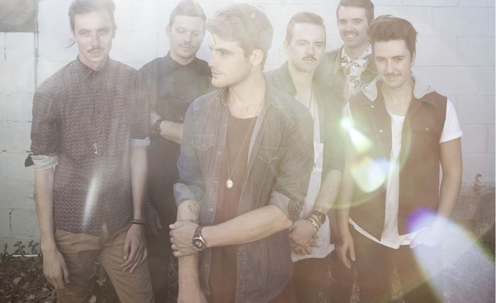 Hands Like Houses premiere "A Fire On A Hill"!