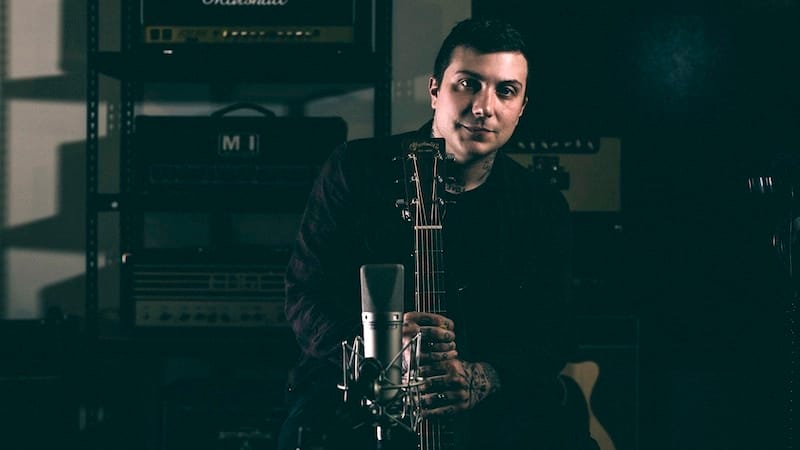 Frank-Iero3