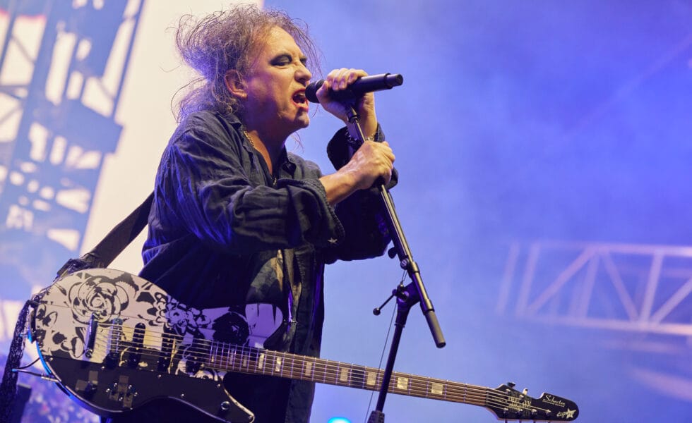 The Cure's Robert Smith Has Written a Christmas Single