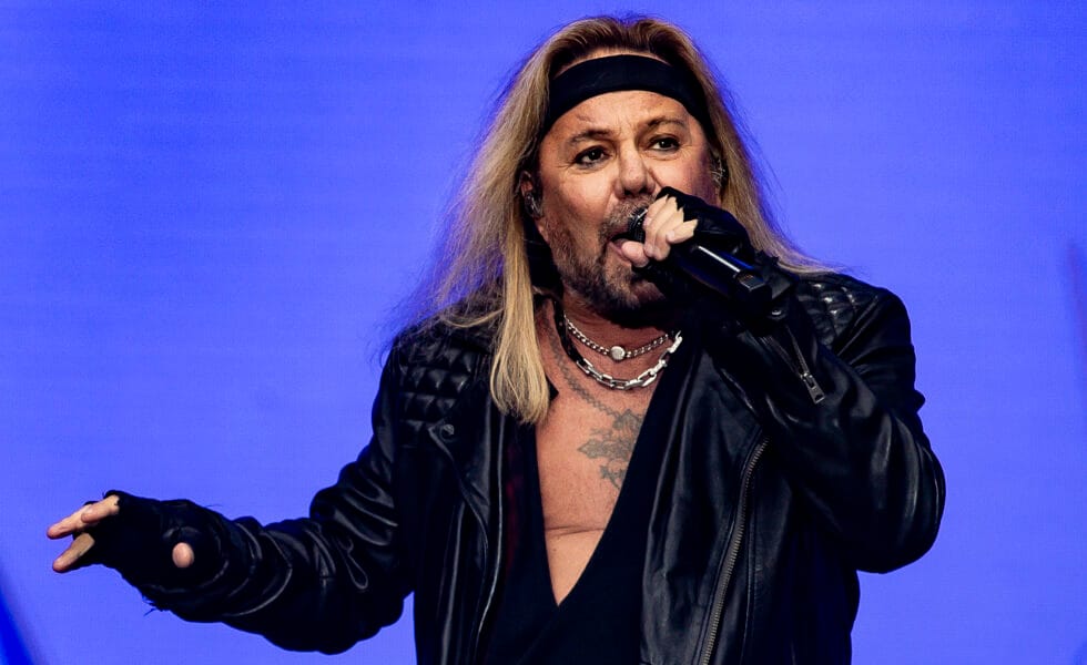 Plane Owned by Mötley Crüe’s Vince Neil Involved in Fatal Arizona Crash
