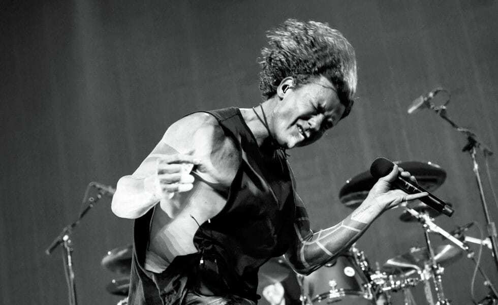 BUSH’s Gavin Rossdale Says New Album I Beat Loneliness Is Built for Heavy Listeners