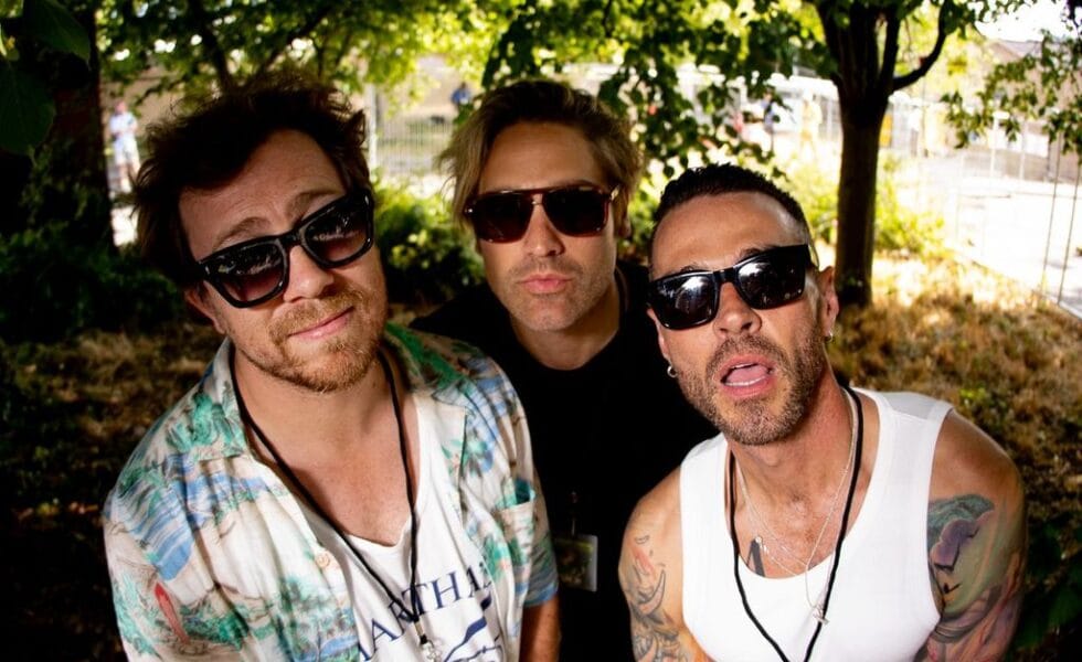 Watch the Isle of Wight Festival Lose It's Mind to Busted Performing 'Year 3000'