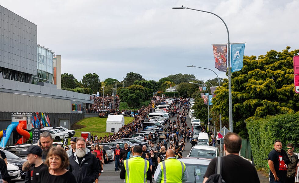 Photos: Metallica End the ANZ Tour in Auckland: Suicidal Tendencies, Evanescence and Metallica Light Up Eden Park