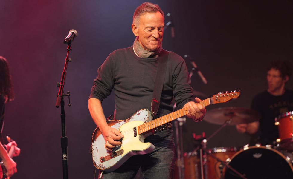 Bruce Springsteen performs in Minnesota in 2026