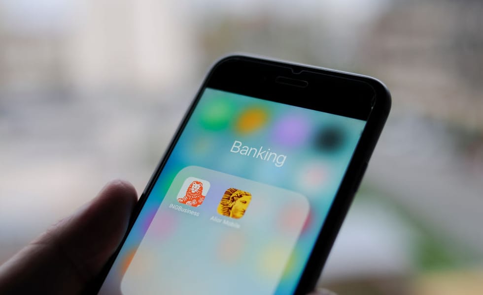 Everyone Knows They Should Sort TheirMoney Out. So Why Doesn’t Anyone DoIt?