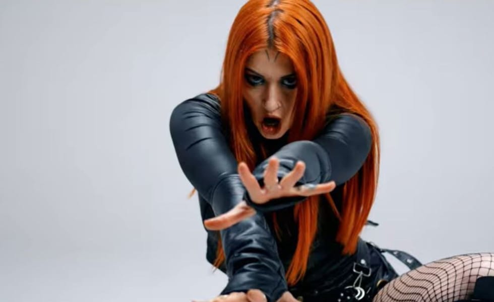 Cage Fight Oxygen music video