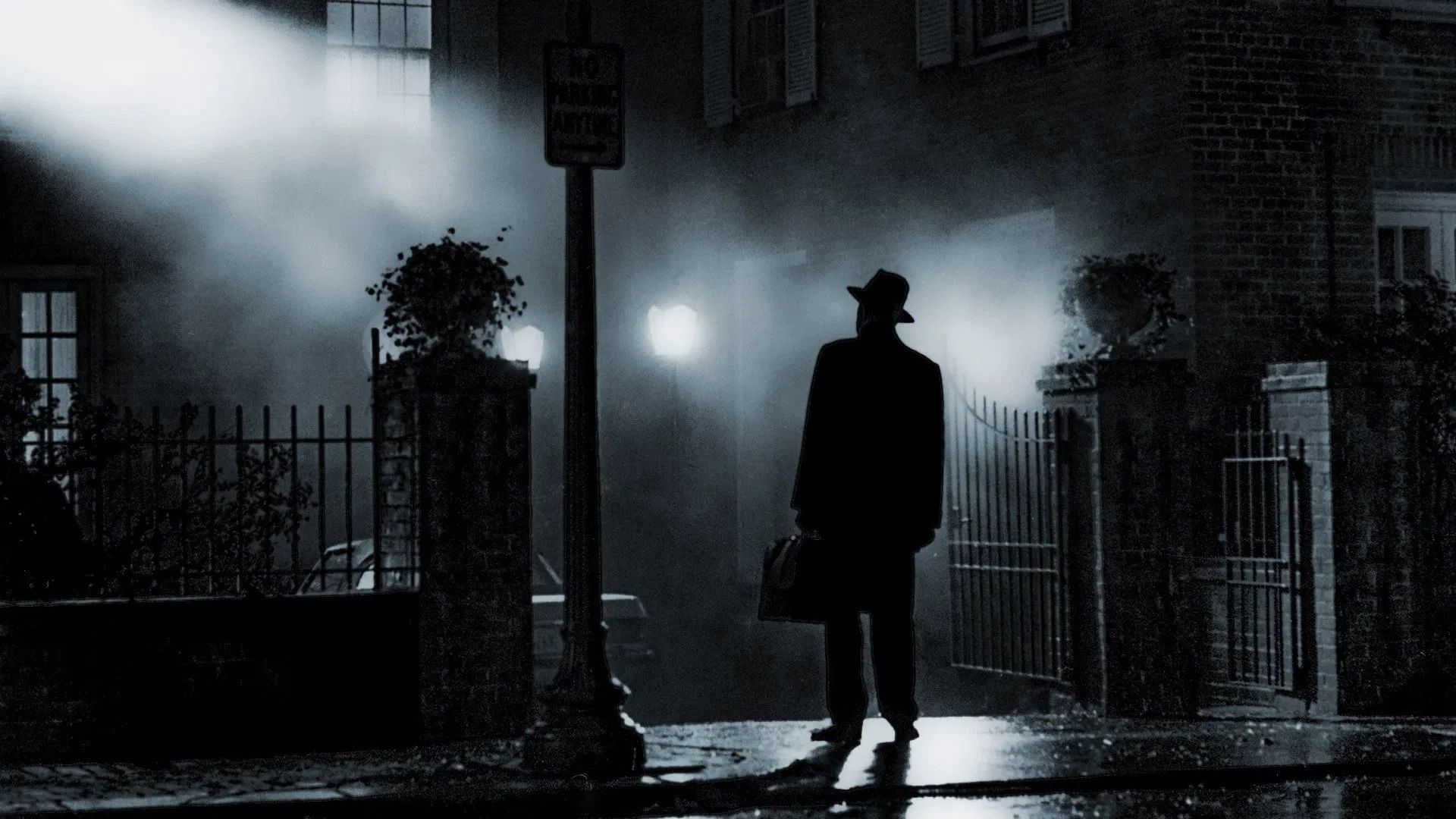 Mike Flanagan Casts A Lot Of Familiar Faces In The Exorcist - Blunt ...