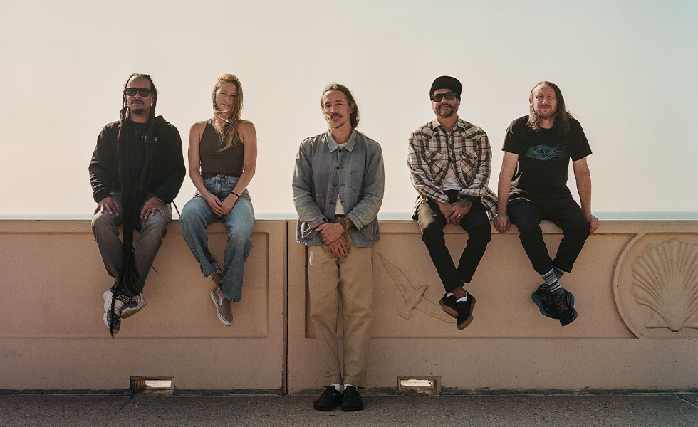 Incubus band photo