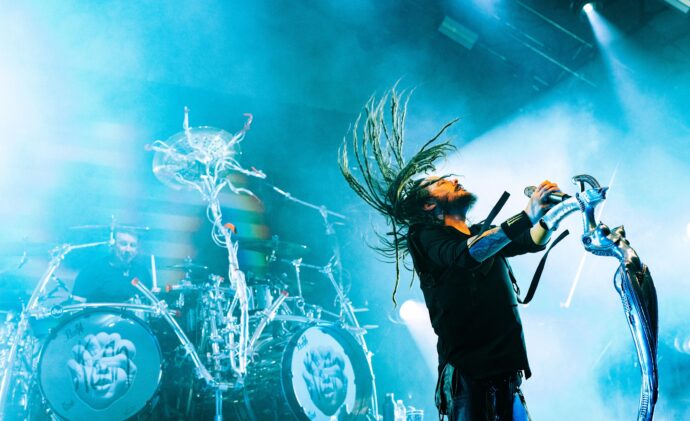 Korn perform live