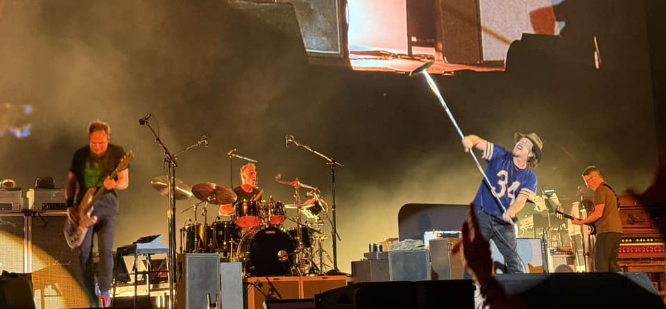 Pearl Jam Kick Off 2024 Australian Tour with a Spectacular Show on the Gold Coast