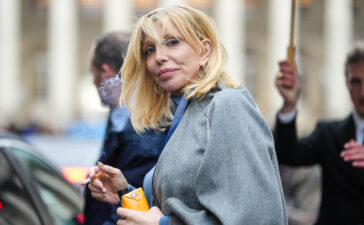 Courtney Love Has Applied for British Citizenship to Escape America