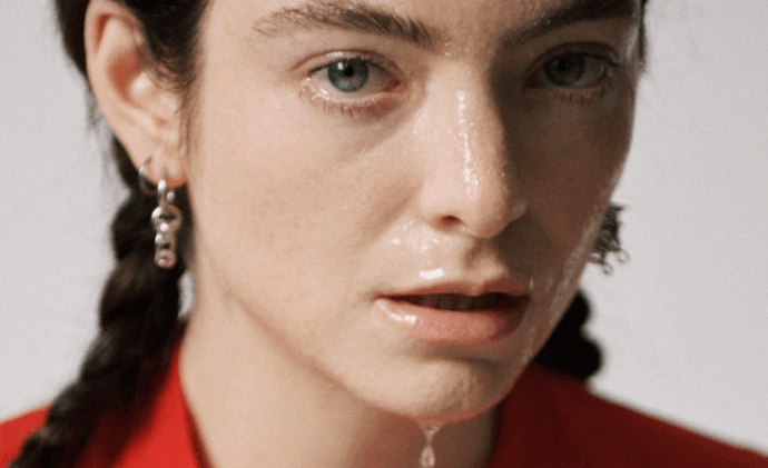 After weeks of cryptic teasers, a surprise park performance, and fan theories spiralling into full-blown obsession, Lorde has finally released her new single ‘What Was That’.