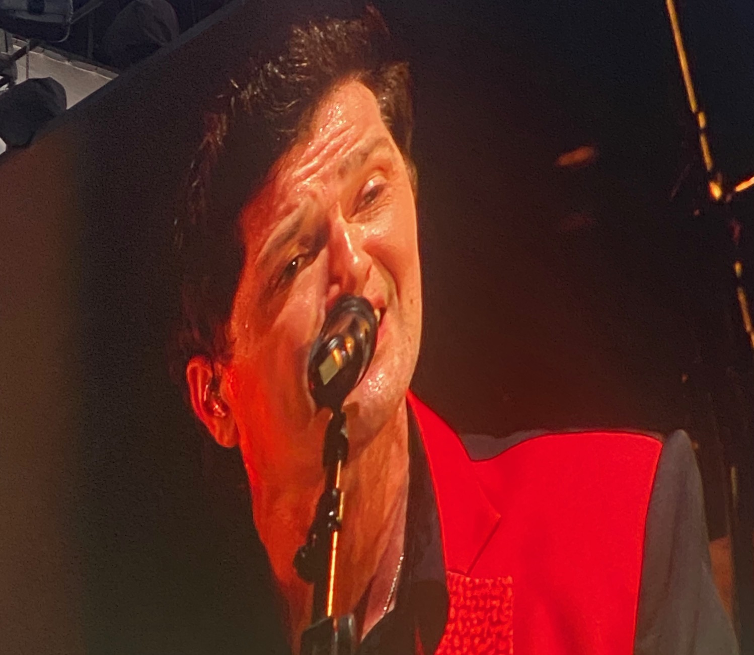 Danny O'Donoghue's Rock Star Moment: The Script Frontman Hits Isle of Wight Festival with a Black Eye!